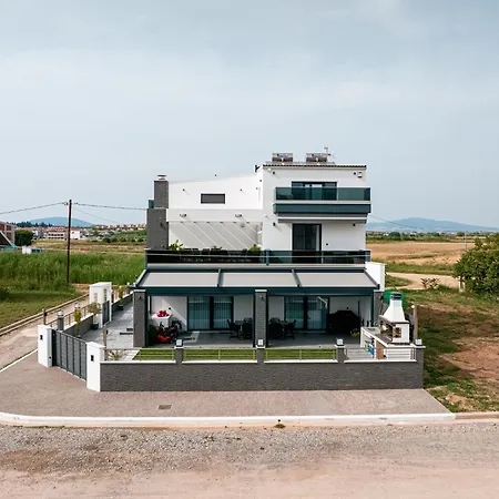 公寓 Grand Wave Luxury 弗洛伊塔