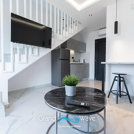 Grand Wave Luxury Apartament *