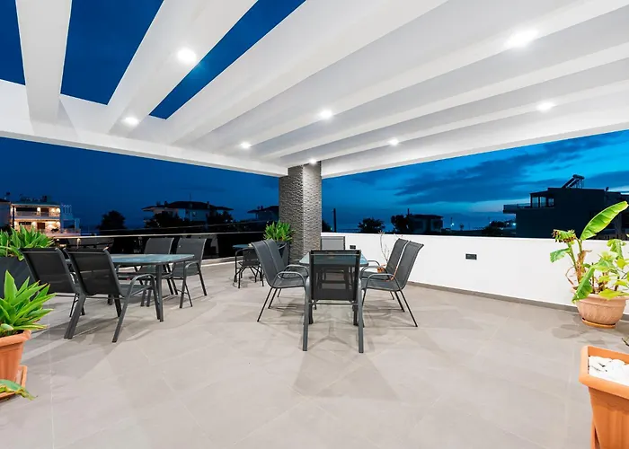 Grand Wave Luxury * Flogita