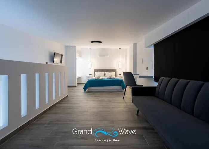 Grand Wave Luxury Flogita
