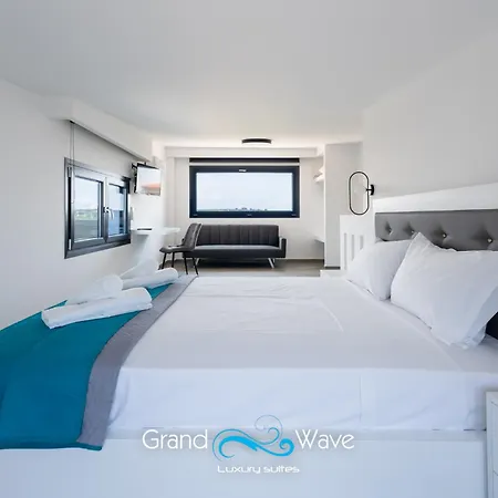 Grand Wave Luxury * Φλογητά