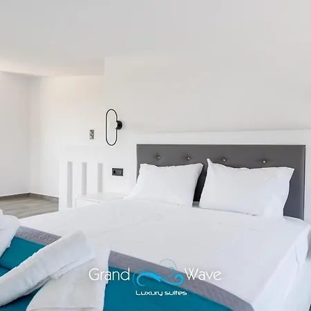 Διαμέρισμα Grand Wave Luxury *