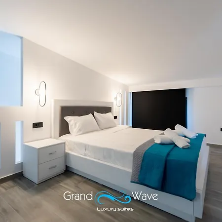 Grand Wave Luxury Φλογητά