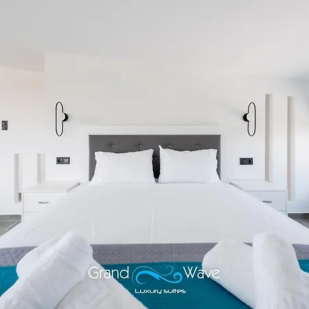 Grand Wave Luxury Διαμέρισμα *