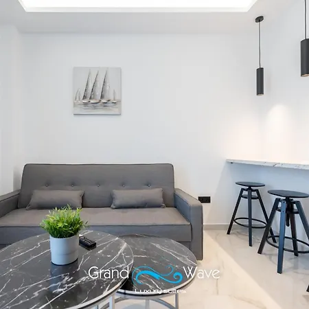 Grand Wave Luxury Διαμέρισμα Φλογητά