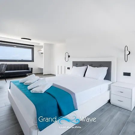 Grand Wave Luxury Φλογητά