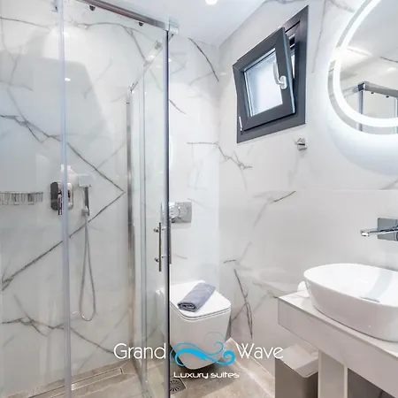 Grand Wave Luxury * Φλογητά