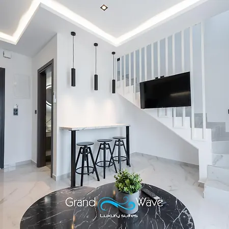Grand Wave Luxury Διαμέρισμα Φλογητά