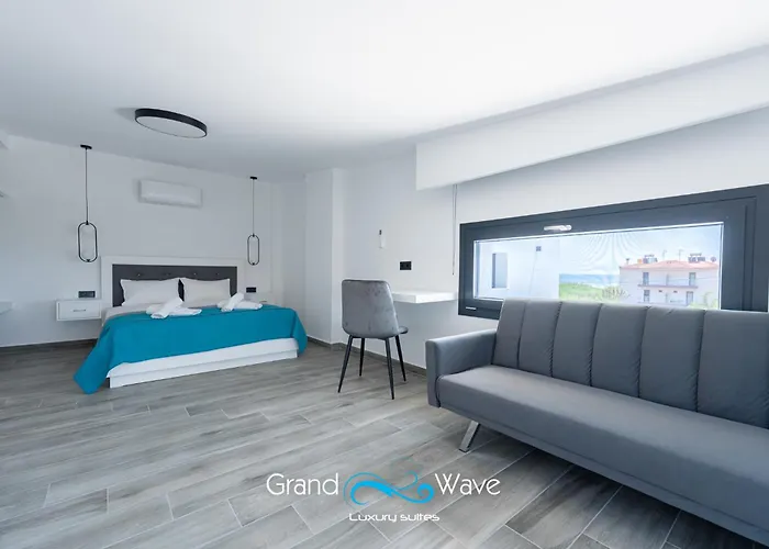 Grand Wave Luxury *