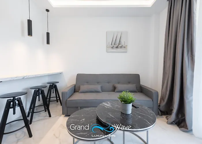 Lejlighed Grand Wave Luxury Flogita